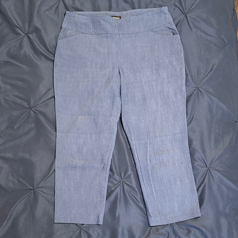 Blue Cropped Pants